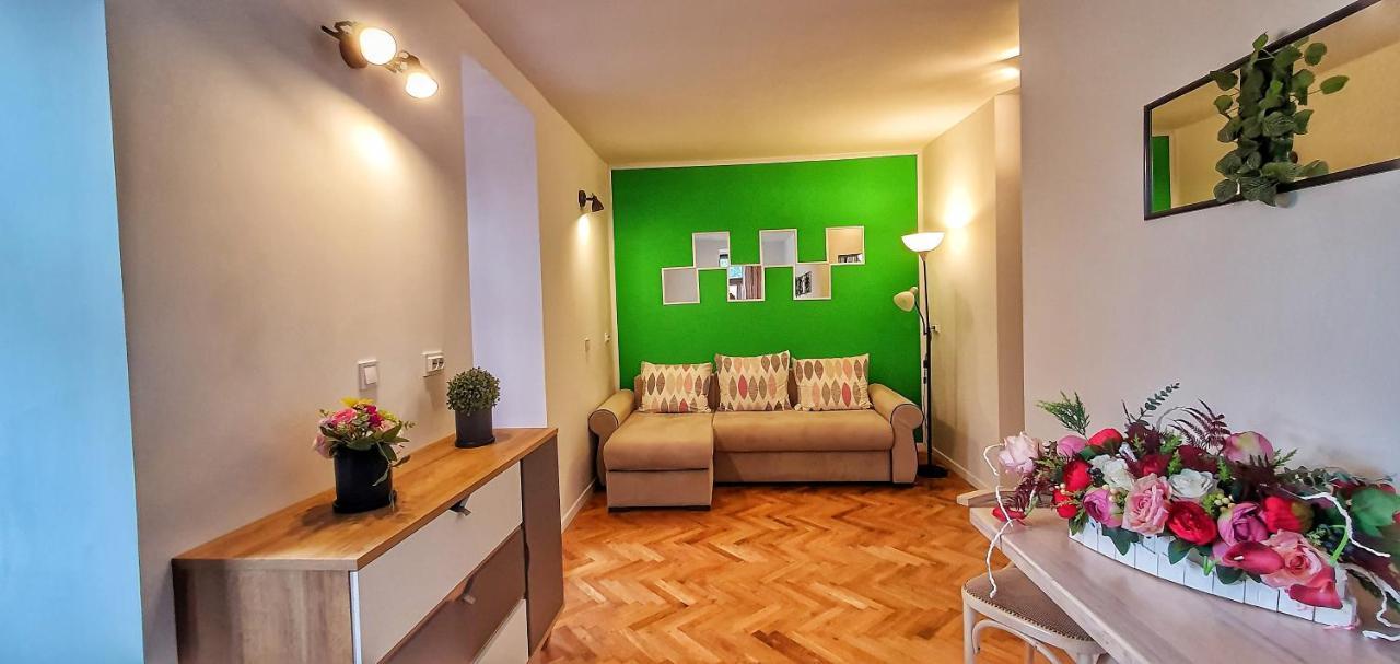 Casa Crown Hotell Braşov Exteriör bild