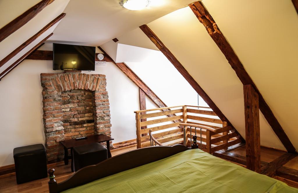 Casa Crown Hotell Braşov Exteriör bild
