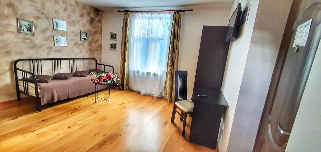 Casa Crown Hotell Braşov Exteriör bild
