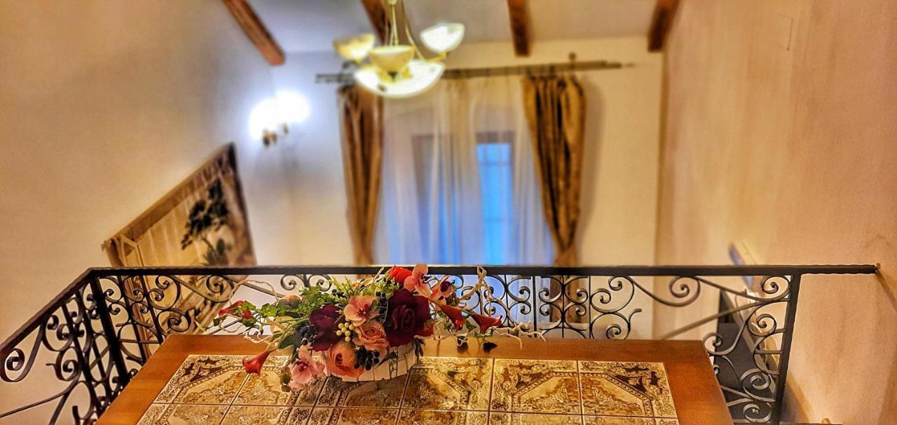 Casa Crown Hotell Braşov Exteriör bild